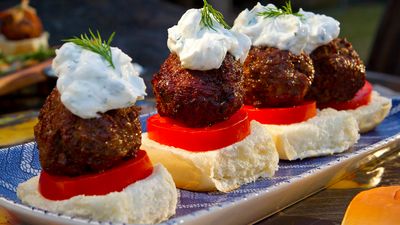 Season 16, Episode 13 Meatball Slider Triple Threat