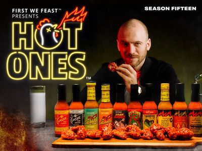 Season 15, Episode 12 Elijah Wood Tastes the Lava of Mount Doom While Eating Spicy Wings