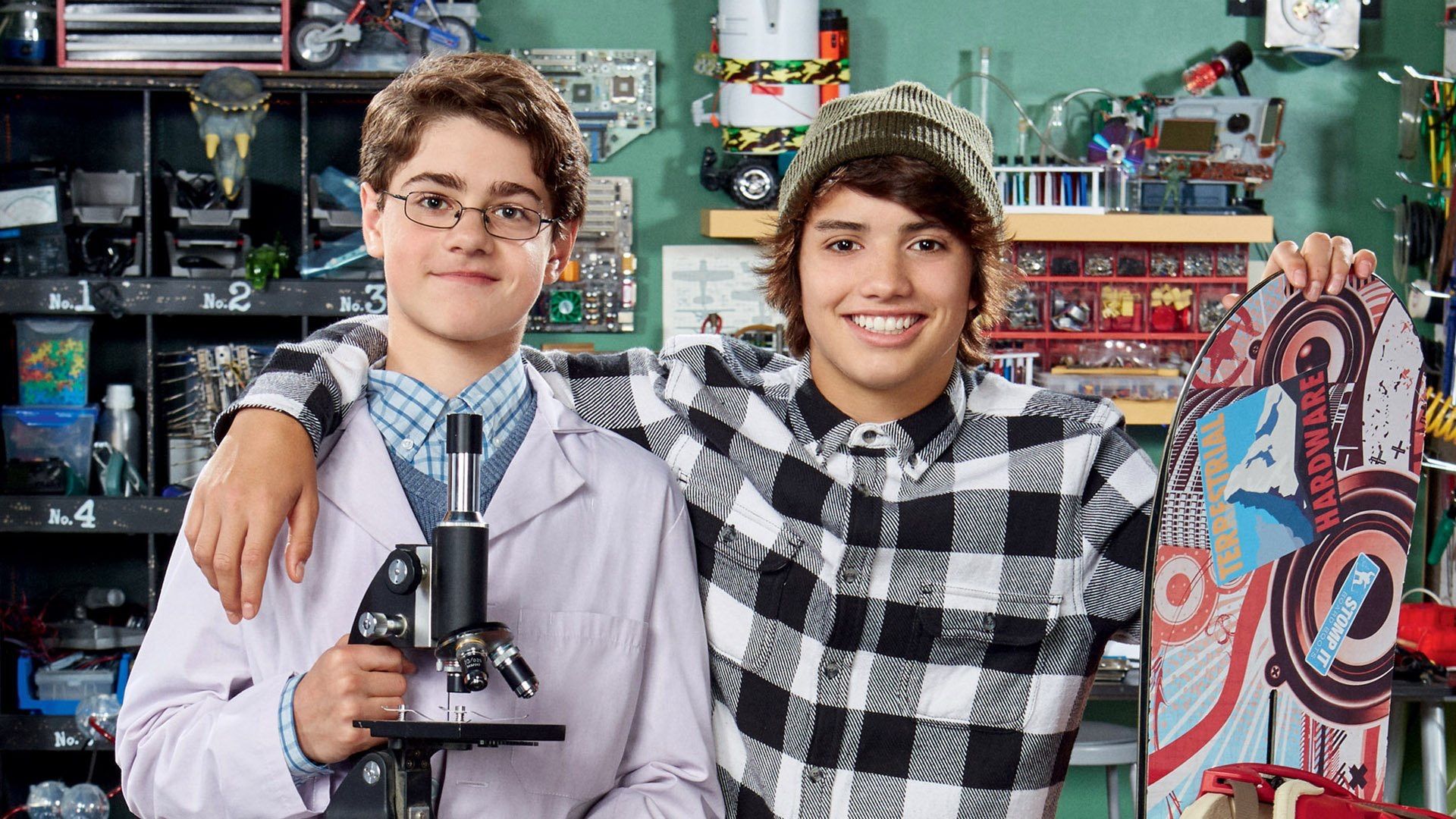 Max & Shred Backdrop