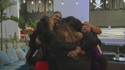 Season 11, Episode 25 Sisterhood Of The Traveling Drama