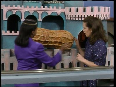 Season 1989, Episode 1610 Episode 7