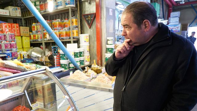 Eat the World with Emeril Lagasse Backdrop