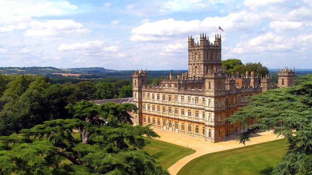 Secrets of Highclere Castle Backdrop