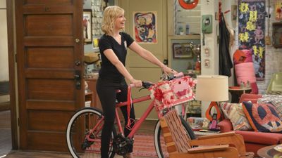 Season 04, Episode 04 And the Old Bike Yarn