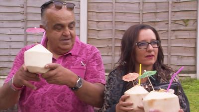 Season 42, Episode 14 Swansea: Rob