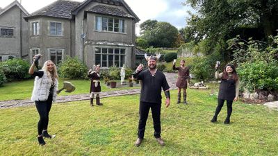 Season 47, Episode 39 Come Dine with Me