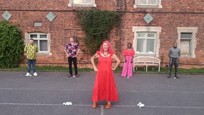 Season 47, Episode 41 Come Dine with Me