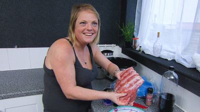 Season 45, Episode 33 Come Dine with Me