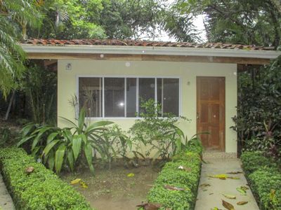 Season 141, Episode 22 Nature vs. Neighbors in Nosara, Costa Rica