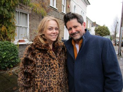 Season 172, Episode 13 Lights, Camera, London!