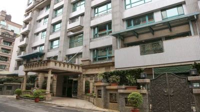 Season 120, Episode 35 Tension in Taipei