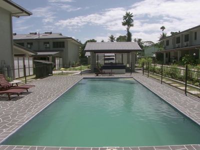 Season 60, Episode 11 At Odds in Papua New Guinea