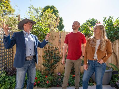 Season 161, Episode 12 Texas-Sized Commitment in Brisbane
