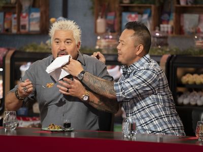 Season 20, Episode 27 Ultimate Asian Food Showdown