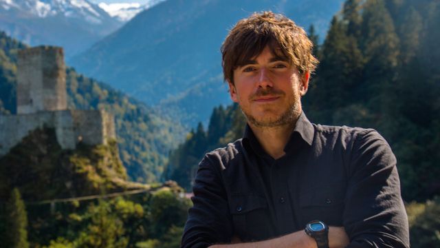 Turkey with Simon Reeve Backdrop
