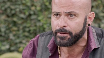 Season 01, Episode 58 Peludo atacó a Rosario en el funeral de Brandon