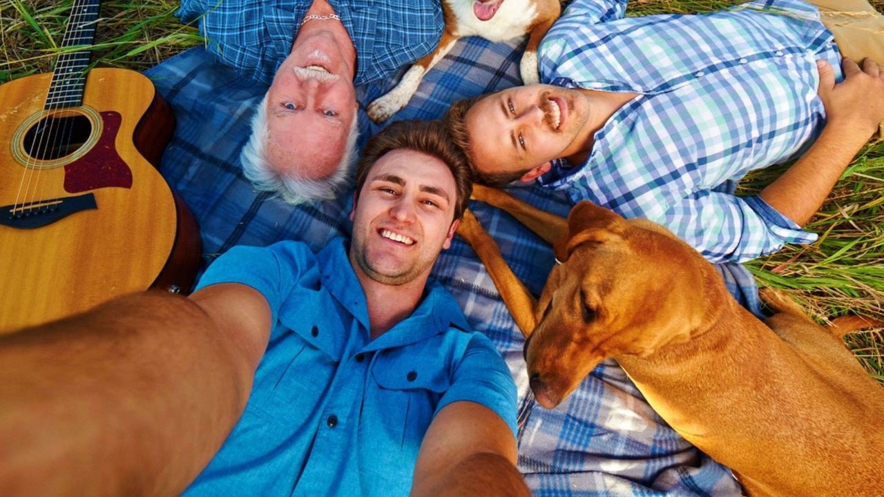 Hanging with the Hendersons Where to Watch and Stream Online Reelgood