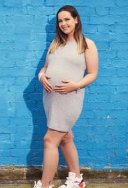  Teen Mom: Young & Pregnant Poster