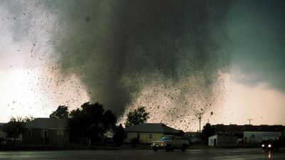 Season 39, Episode 17 Deadliest Tornadoes