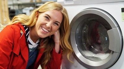 Season 03, Episode 25 Washing Machine and Jeans