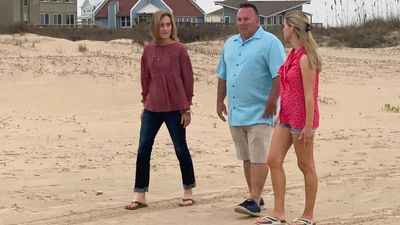 Season 28, Episode 11 Different Opinions of the Perfect Home in Matagorda, Texas