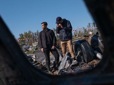 Season 21, Episode 16 Meltdown Over Kathmandu
